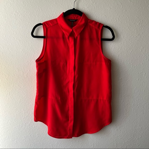Daisy Fuentes Sleeveless Button-up Blouse, size S - Picture 3 of 7